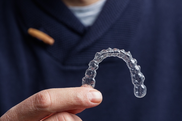 How Clear Aligners Straighten Teeth Without The Hassle Of Braces