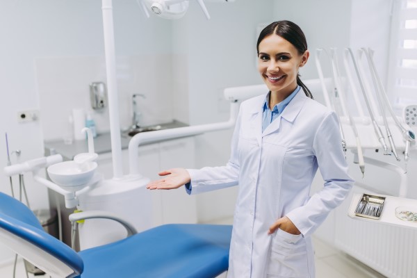 Choosing The Right Dentist For Your Needs